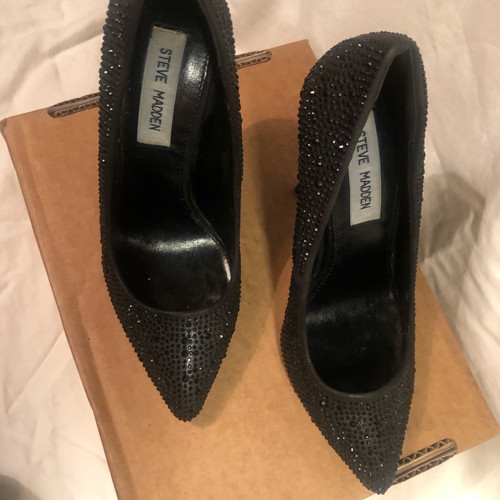 Steve Madden, worn once. Size 7B